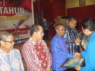 Galeri Jalan Santai Dan Puncak HUT KNPI ke 36  Tahun 2009
