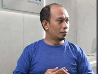Rekonfigurasi Nilai–Kerja Terplatformisasi: Algoritmisasi Kerja, Ekstraksi Nilai, dan Konsentrasi Kekuasaan Platform